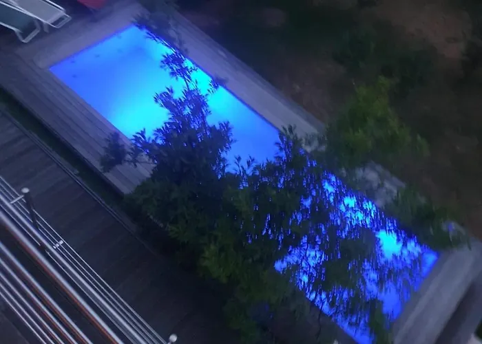 Doppelzimmer Mit Neuem Bad Und Sportpool-nutzung Aussen, Naturpark, Garten Mit Rheinblick